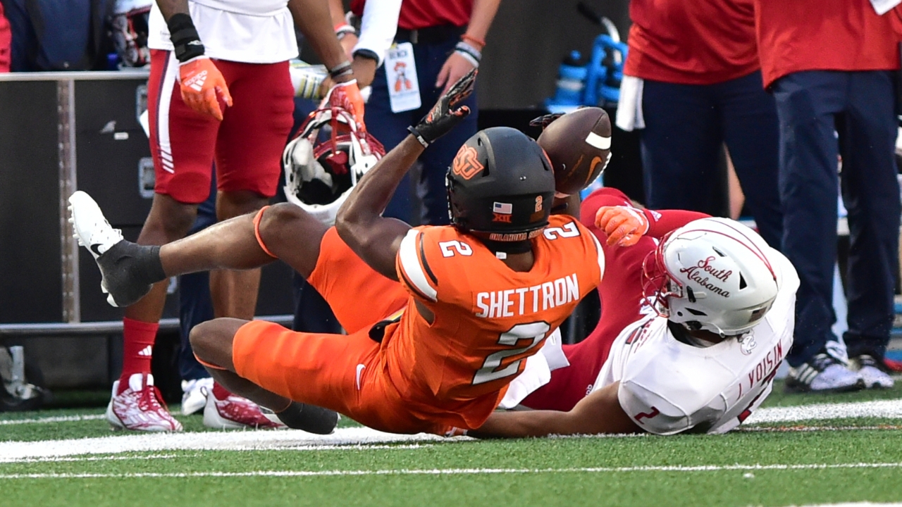 PHOTOS: The Best Shots from OSU-South Alabama - Pistols Firing