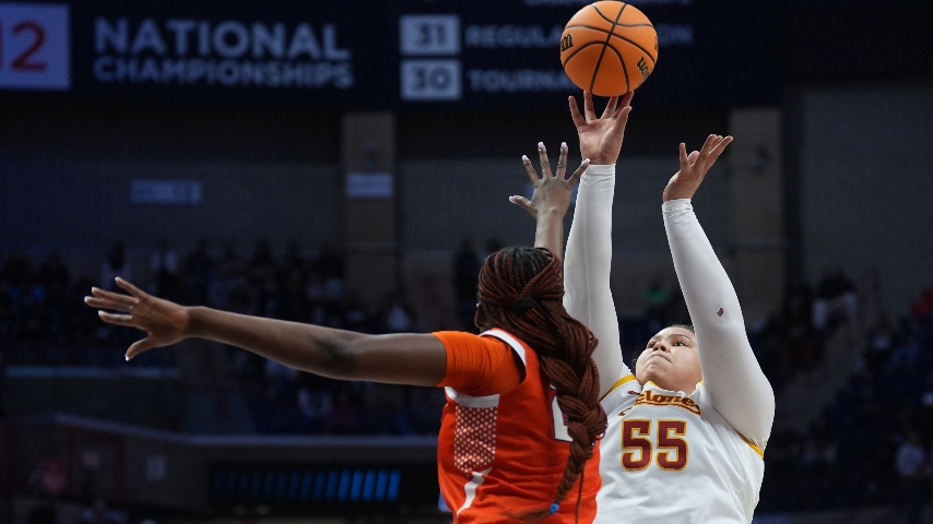 National Women's Basketball Analyst Antonelli Excited About Crooks, McGill and Cowgirls
