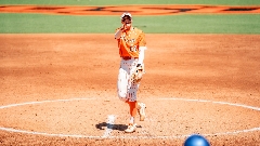 Cowgirl Softball Clinches No. 2 Seed at Big 12 Tournament With Series Win Over Kansas